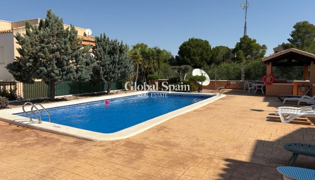 House - Resale - ALGORFA -
                ALGORFA