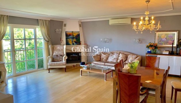 HOUSE - Resale - ALTEA -
                ALTEA HILLS
