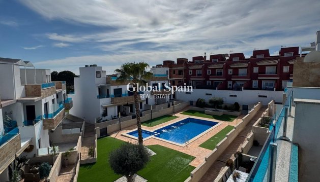 HOUSE - Resale - BIGASTRO -
                Comunidad Valenciana