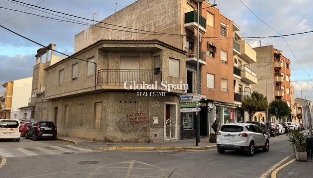 HOUSE - Resale - CATRAL -
                Comunidad Valenciana
