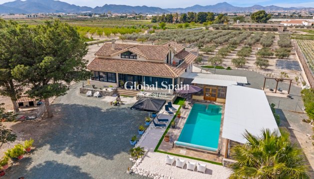 HOUSE - Resale - EL ESPARRAGAL -
                Inland