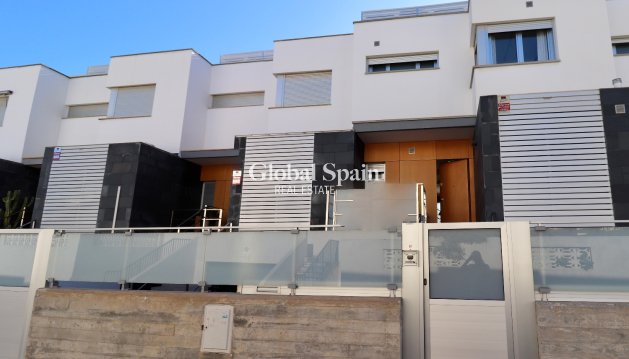 House - Resale - GUARDAMAR DEL SEGURA -
                GUARDAMAR DEL SEGURA