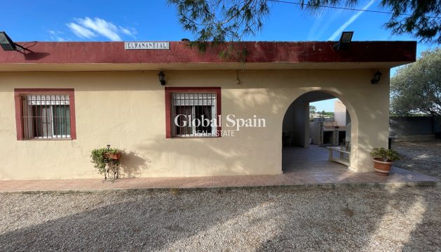 HOUSE - Resale - JACARILLA -
                Inland