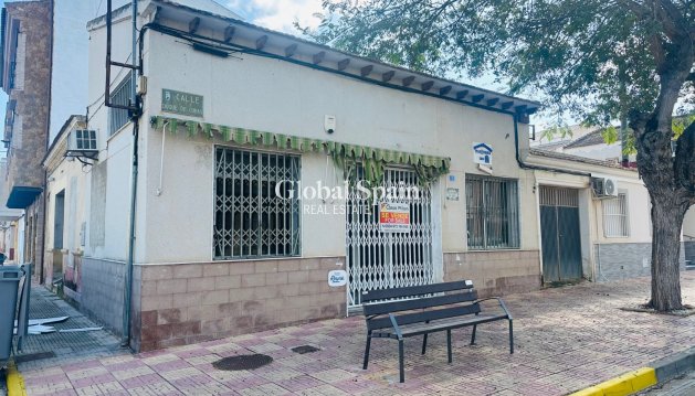 HOUSE - Resale - JACARILLA -
                Inland