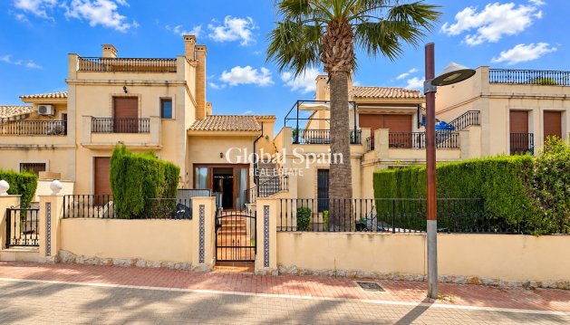 HOUSE - Resale - LA FINCA GOLF -
                La Finca Golf