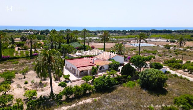 HOUSE - Resale - LA MARINA -
                Costa Blanca