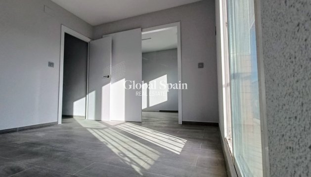 HOUSE - Resale - LA ROMANA -
                Inland