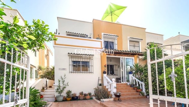 HOUSE - Resale - LOS BALCONES - LOS ALTOS -
                Res Valle de los pinos