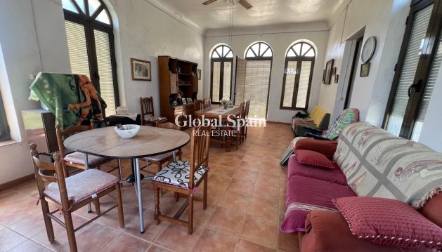 HOUSE - Resale - MONÓVAR -
                Inland