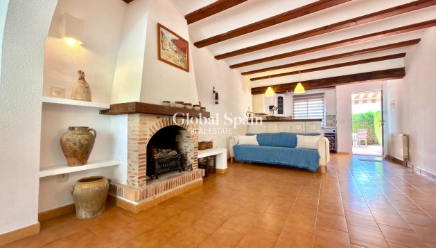 HOUSE - Resale - MORAIRA_TEULADA -
                center