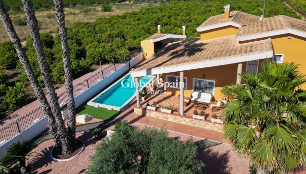HOUSE - Resale - ORIHUELA -
                Correntías Medias