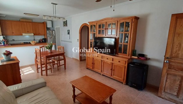 HOUSE - Resale - ORIHUELA COSTA -
                La Chismosa