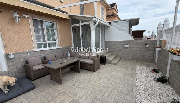 HOUSE - Resale - ORIHUELA COSTA -
                La Zenia