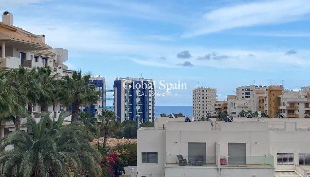 HOUSE - Resale - ORIHUELA COSTA -
                Punta Prima