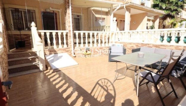 HOUSE - Resale - ORIHUELA -
                Inland