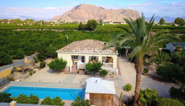 HOUSE - Resale - Orihuela -
                La Campaneta