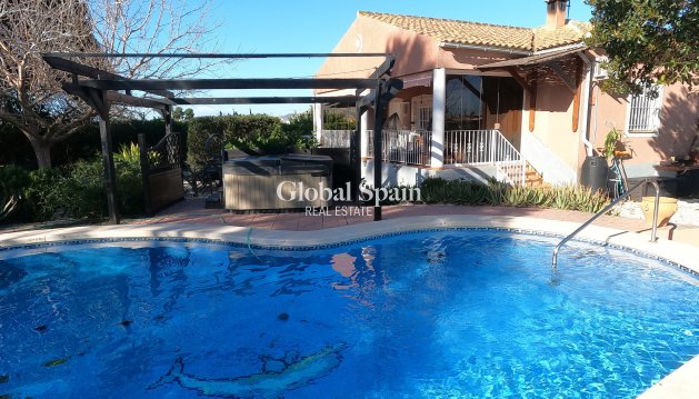 HOUSE - Resale - ORIHUELA -
                ORIHUELA