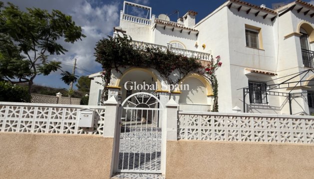 HOUSE - Resale -
                SAN MIGUEL DE SALINAS - CJ-16628