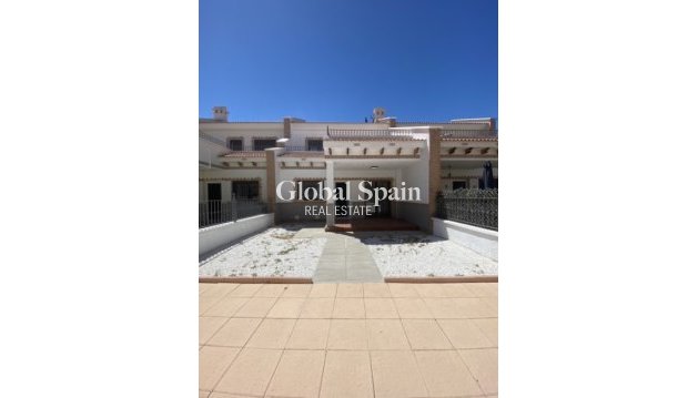 HOUSE - Resale - SAN MIGUEL DE SALINAS -
                Inland
