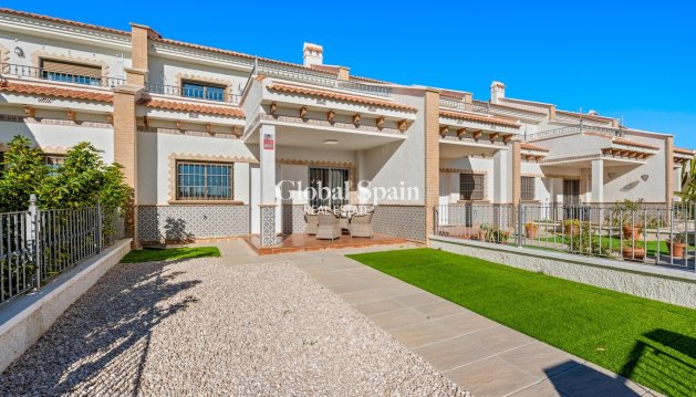 HOUSE - Resale - SAN MIGUEL DE SALINAS -
                Inland