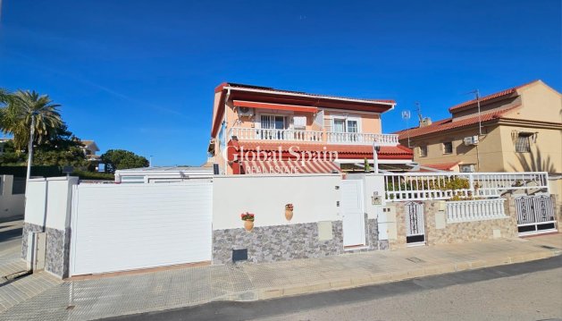 HOUSE - Resale - SANTIAGO DE LA RIBERA -
                Santiago de la Ribera