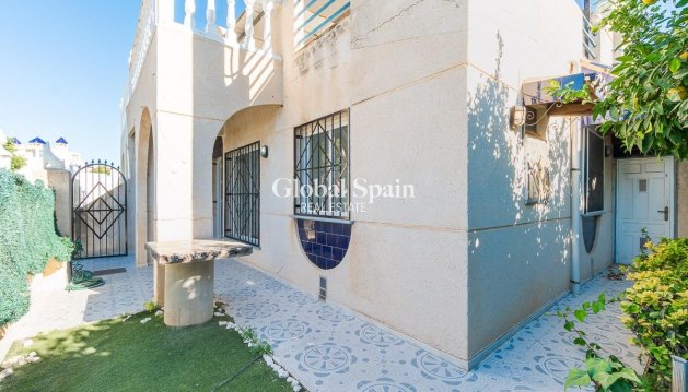 HOUSE - Resale - TORREVIEJA -
                Carrefour