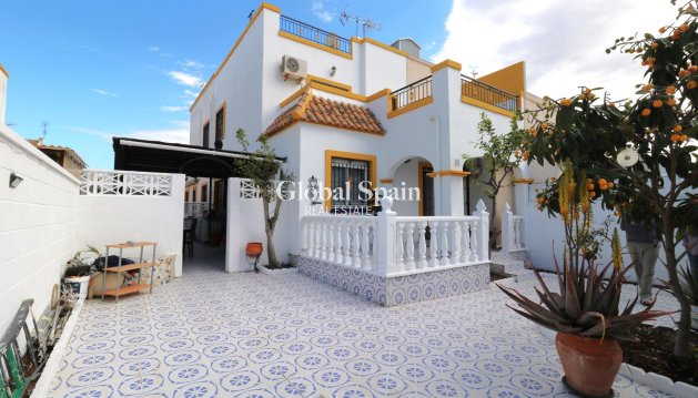 HOUSE - Resale - TORREVIEJA -
                Carrefour