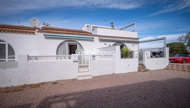 HOUSE - Resale - TORREVIEJA -
                El Chaparal