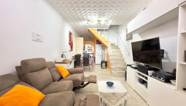 HOUSE - Resale - TORREVIEJA -
                La Siesta - El Salado - Torreta