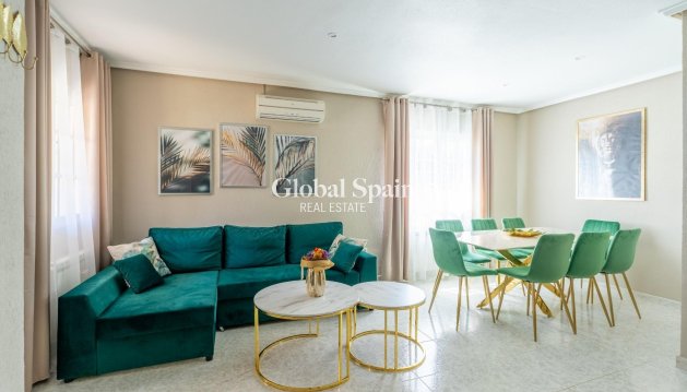 HOUSE - Resale - TORREVIEJA -
                LOS BALCONES - LOS ALTOS