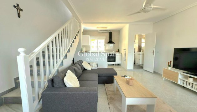 HOUSE - Resale - TORREVIEJA -
                Playa del Cura
