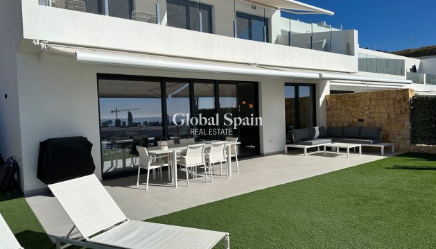 HUIS - Wederverkoop - BENIDORM -
                Costa Blanca