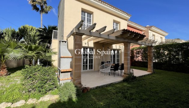 HUIS - Wederverkoop - CALA MURADA -
                optional location detail