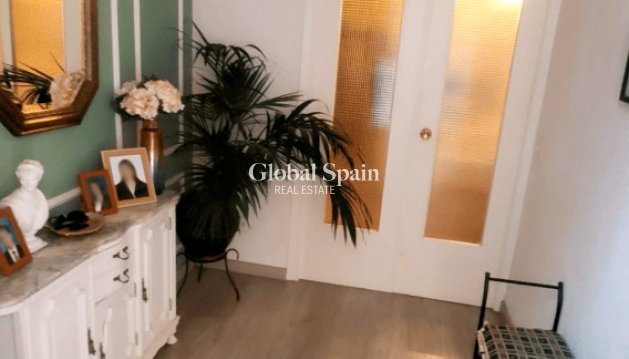 HUIS - Wederverkoop - CALLOSA D'EN SARRIÀ -
                Callosa De Ensarrià