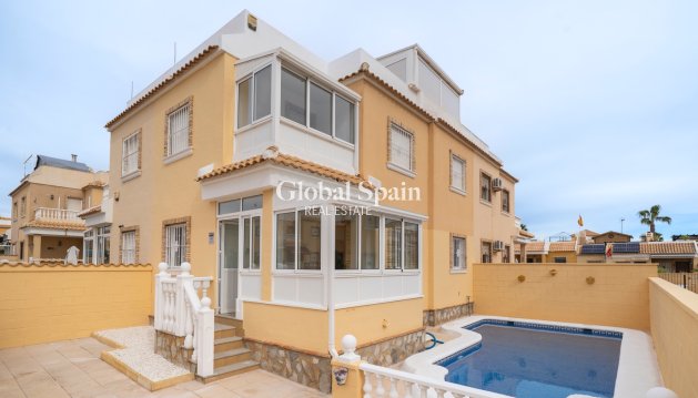 HUIS - Wederverkoop - CIUDAD QUESADA -
                CIUDAD QUESADA