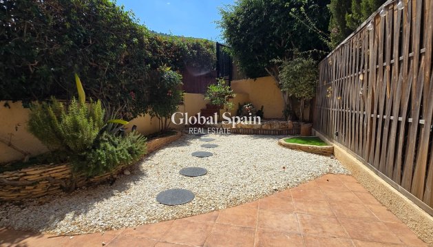 HUIS - Wederverkoop - L'ALBIR -
                center