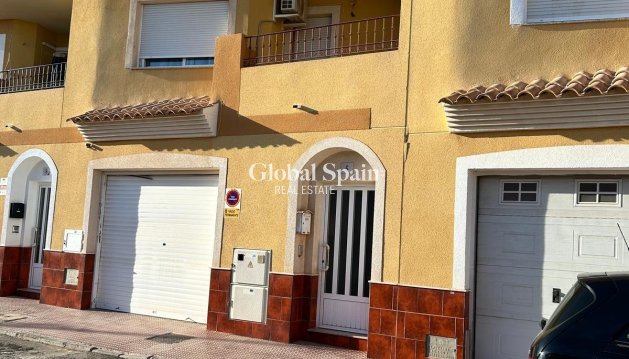 HUIS - Wederverkoop - LOS ALCÁZARES -
                LOS ALCÁZARES