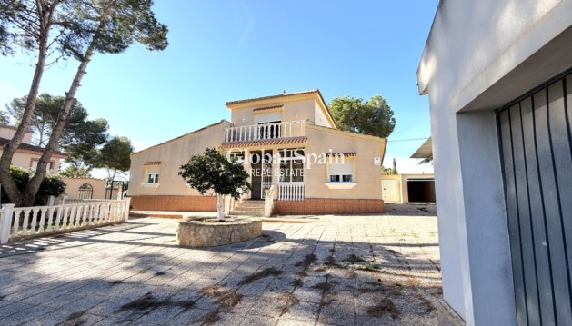 HUIS - Wederverkoop - PILAR DE LA HORADADA -
                Costa Blanca Sur