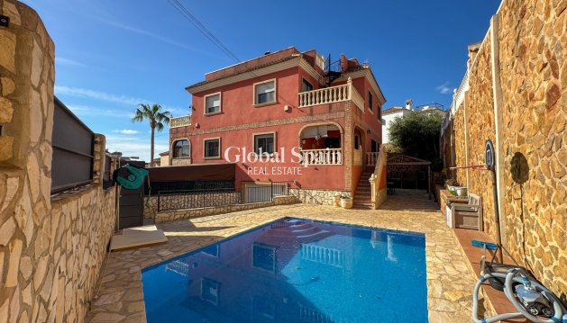 HUIS - Wederverkoop - SAN MIGUEL DE SALINAS -
                Inland
