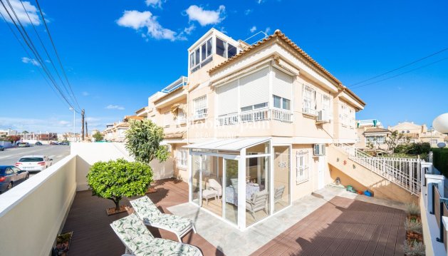 HUIS - Wederverkoop - TORREVIEJA -
                Costa Blanca