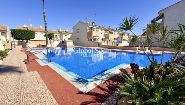 HUIS - Wederverkoop - TORREVIEJA -
                Costa Blanca