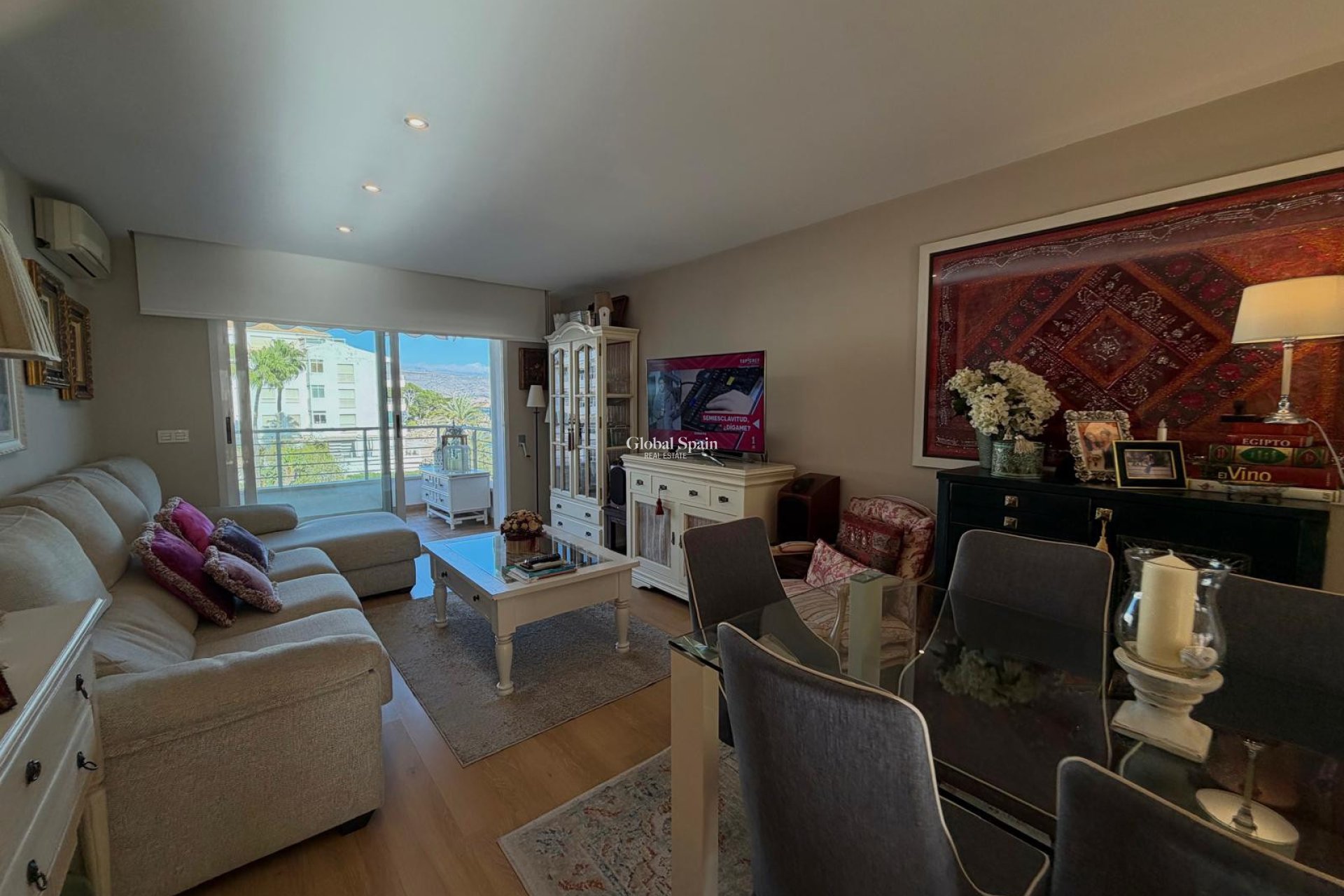 Korte termijn verhuur - APPARTEMENT -
ALTEA - Olla Altea