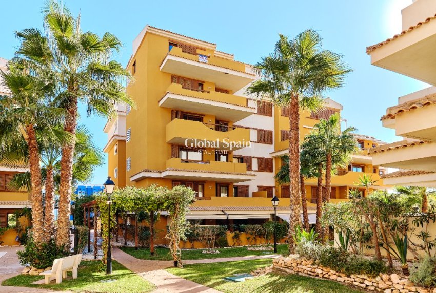 Korte termijn verhuur - Appartement -
PUNTA PRIMA - La Entrada