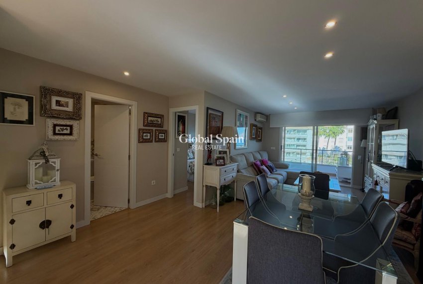 Kurzzeitmiete - WOHNUNG -
ALTEA - Olla Altea