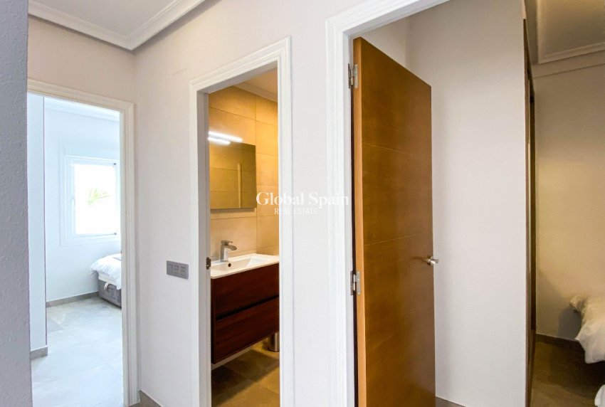 Kurzzeitmiete - Wohnung -
PUNTA PRIMA - Cala Dorada