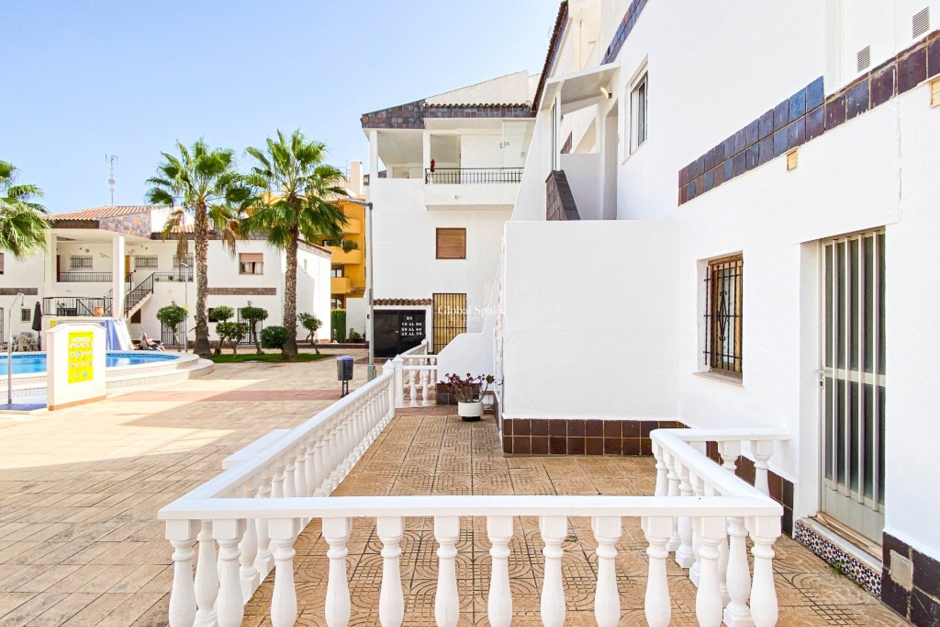Kurzzeitmiete - Wohnung -
PUNTA PRIMA - Cala Dorada