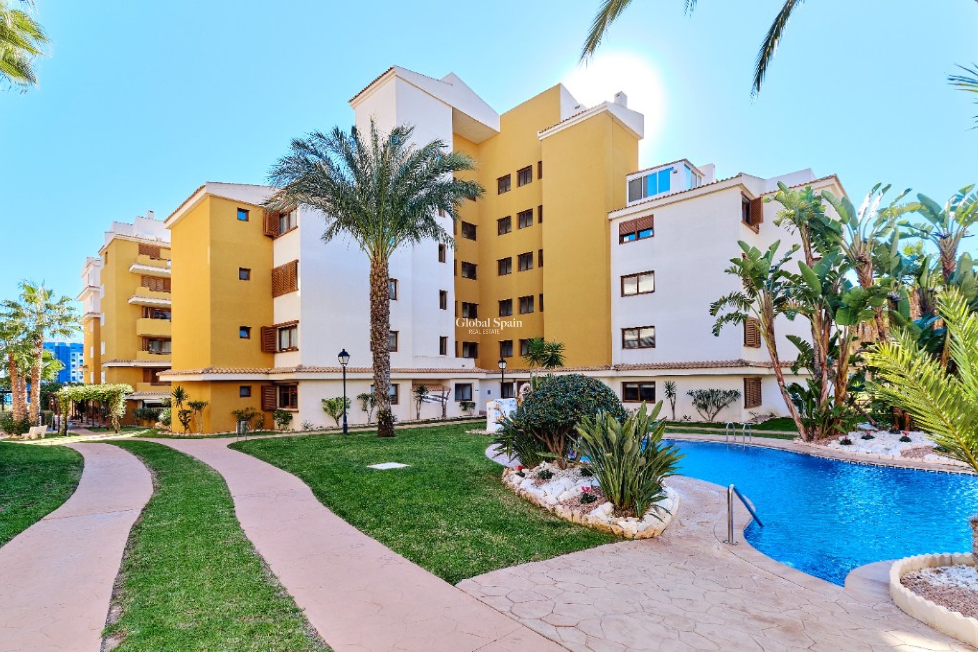 Kurzzeitmiete - Wohnung -
PUNTA PRIMA - La Entrada