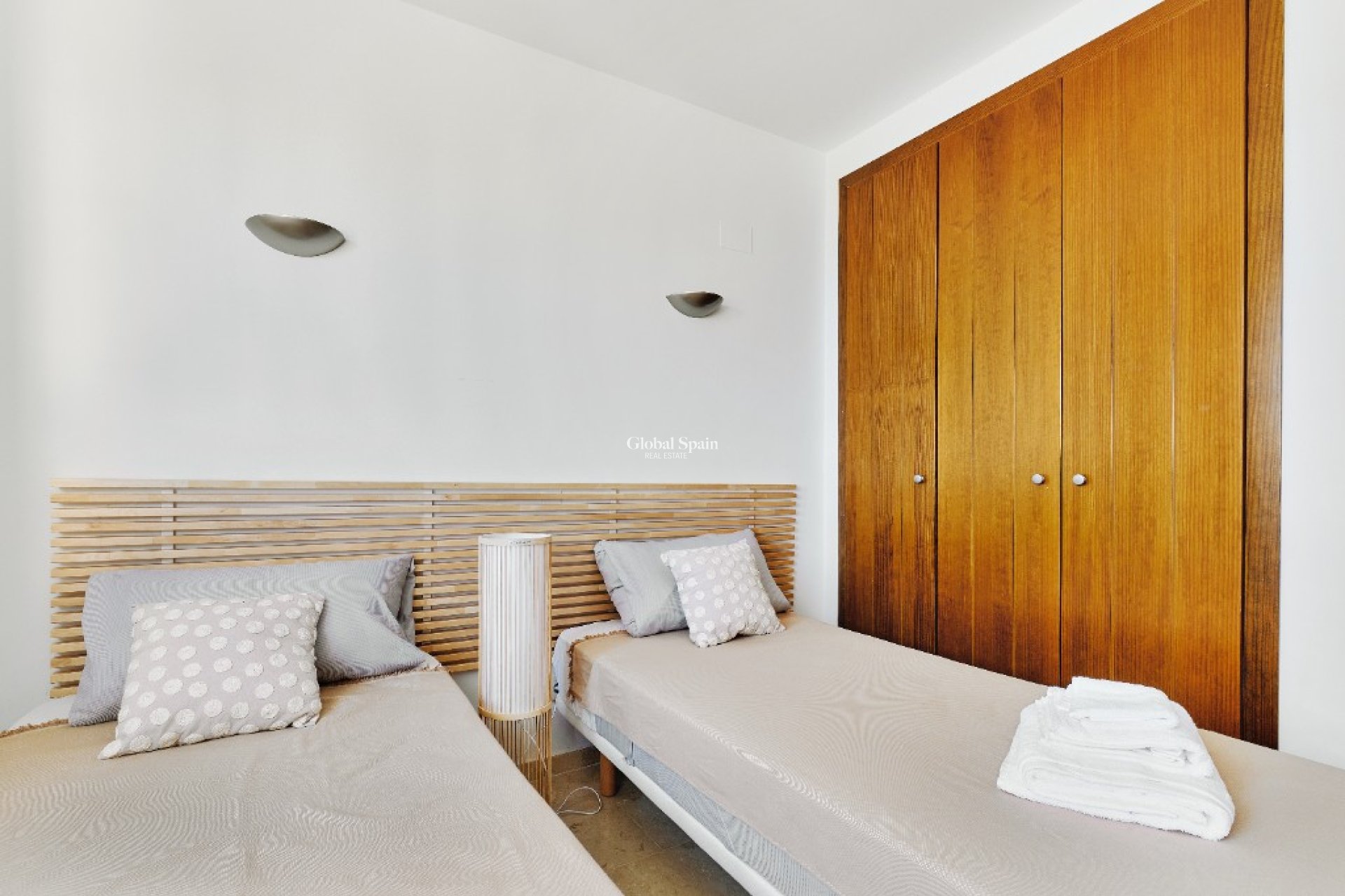 Kurzzeitmiete - Wohnung -
PUNTA PRIMA - La Entrada