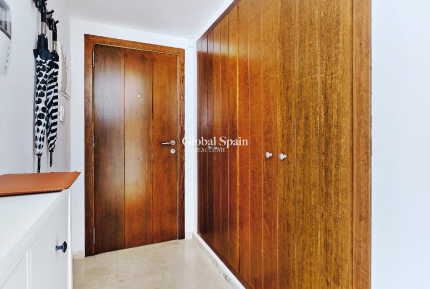 Kurzzeitmiete - Wohnung -
PUNTA PRIMA - La Entrada