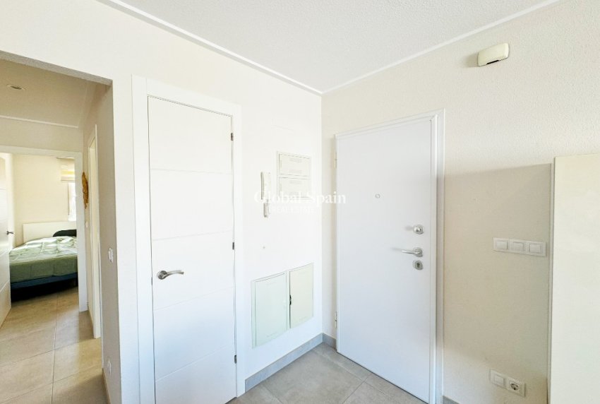 Kurzzeitmiete - Wohnung -
PUNTA PRIMA